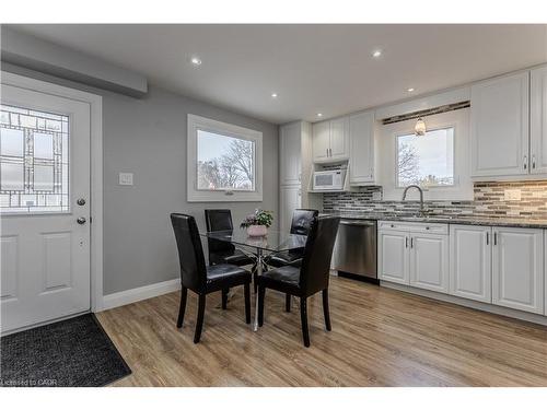 30 Graywood Road, Hamilton, ON - Indoor