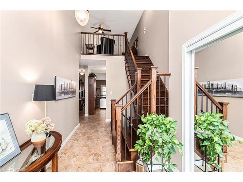 13 Mulligan Trail, Hamilton, ON - Indoor Photo Showing Other Room