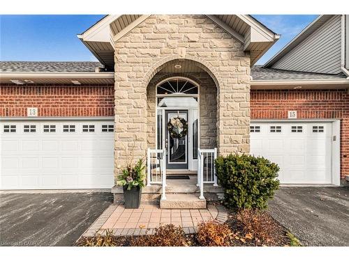 13 Mulligan Trail, Hamilton, ON - Outdoor