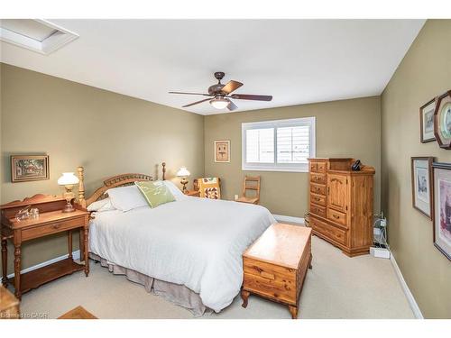13 Mulligan Trail, Hamilton, ON - Indoor Photo Showing Bedroom
