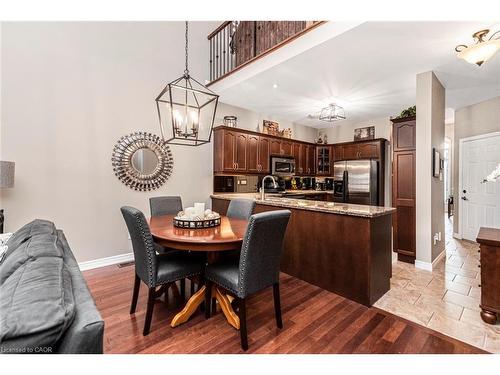 13 Mulligan Trail, Hamilton, ON - Indoor Photo Showing Dining Room