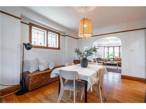 26 Weir Street S, Hamilton, ON - Indoor Photo Showing Dining Room