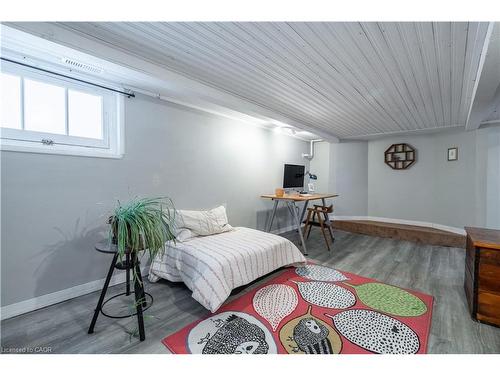 26 Weir Street S, Hamilton, ON - Indoor