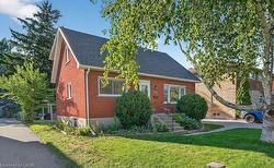 154 Montgomery Road  Kitchener, ON N2H 3P6