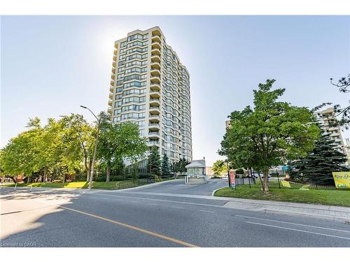 306-75 King Street E, Mississauga, ON - Outdoor With Facade
