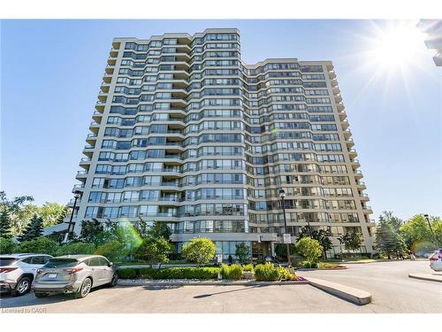 306-75 King Street E, Mississauga, ON - Outdoor With Facade