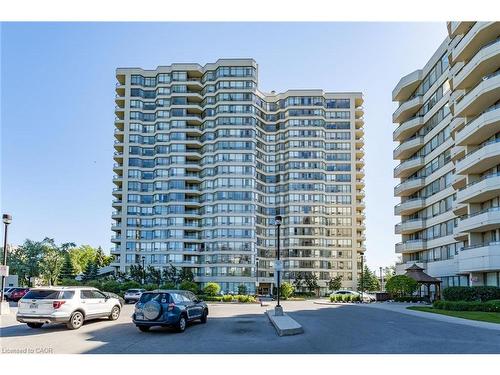 306-75 King Street E, Mississauga, ON - Outdoor With Facade