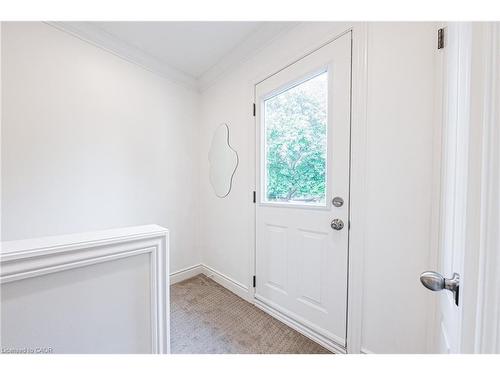 110 Kensington Avenue S, Hamilton, ON - Indoor Photo Showing Other Room