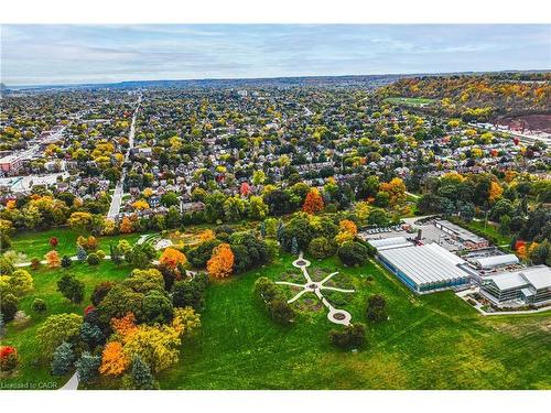 110 Kensington Avenue S, Hamilton, ON - Outdoor