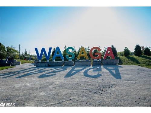 12 Langevin Drive, Wasaga Beach, ON - Outdoor