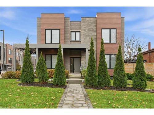 21-107 Concession Street  Cambridge, ON N1R 2H2