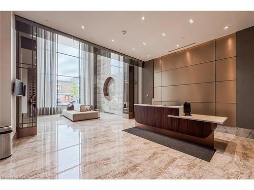 2102-2007 James Street, Burlington, ON - Indoor Photo Showing Other Room