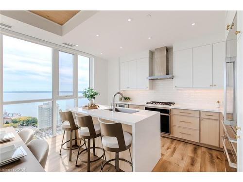 2102-2007 James Street, Burlington, ON - Indoor Photo Showing Kitchen With Upgraded Kitchen