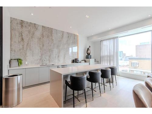 2102-2007 James Street, Burlington, ON - Indoor Photo Showing Other Room