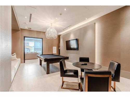 2102-2007 James Street, Burlington, ON - Indoor