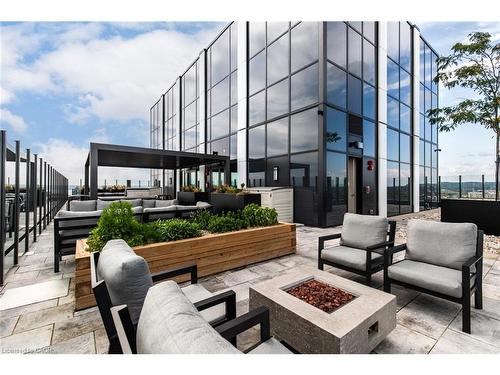 2102-2007 James Street, Burlington, ON - Outdoor