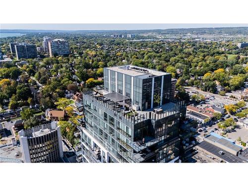 2102-2007 James Street, Burlington, ON - Outdoor With View