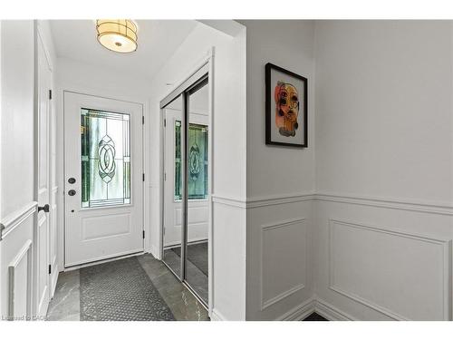 2396 Lyford Lane, Burlington, ON - Indoor Photo Showing Other Room