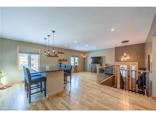 220 King Hiram Street, Ingersoll, ON - Indoor