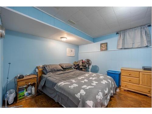 220 King Hiram Street, Ingersoll, ON - Indoor Photo Showing Bedroom