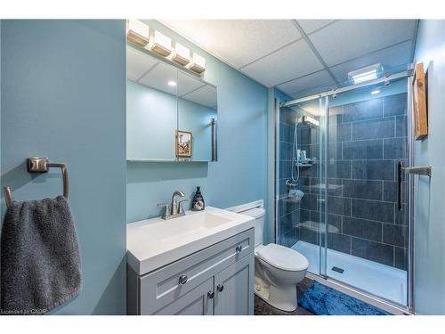 220 King Hiram Street, Ingersoll, ON - Indoor Photo Showing Bathroom