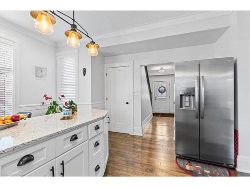 15 Glasgow Street, Kitchener, ON - Indoor