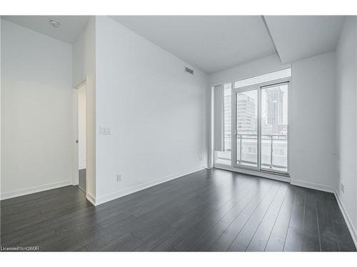 206-85 Duke Street W, Kitchener, ON - Indoor Photo Showing Other Room