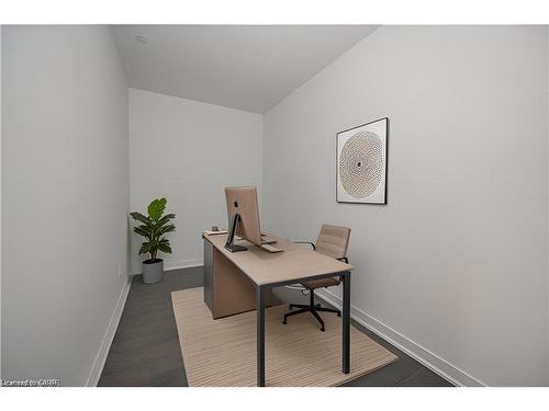 206-85 Duke Street W, Kitchener, ON - Indoor Photo Showing Office