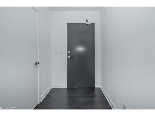 206-85 Duke Street W, Kitchener, ON - Indoor Photo Showing Other Room