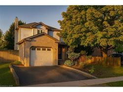 276 Christopher Drive  Cambridge, ON N1P 1A1