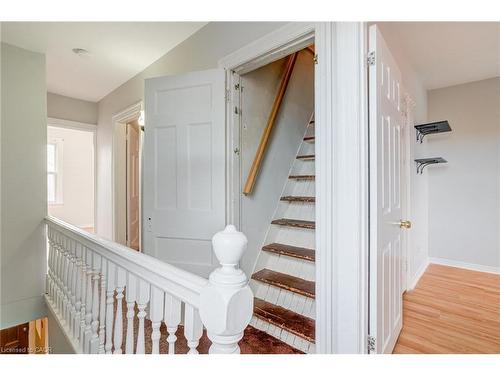 53 Sherman Avenue N, Hamilton, ON - Indoor Photo Showing Other Room