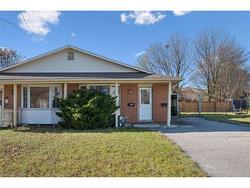 B-501 Kingscourt Drive  Waterloo, ON N2K 2X9