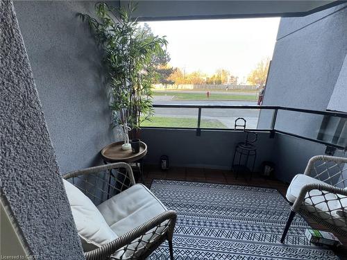 111-200 Jamieson Parkway, Cambridge, ON - Outdoor With Exterior