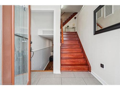 12 Crafter Crescent, Stoney Creek, ON - Indoor Photo Showing Other Room