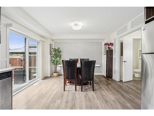 12 Crafter Crescent, Stoney Creek, ON - Indoor Photo Showing Dining Room