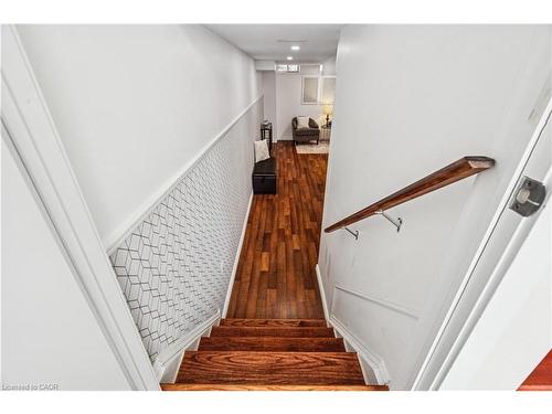 12 Crafter Crescent, Stoney Creek, ON - Indoor Photo Showing Other Room