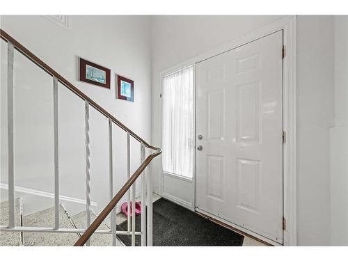 152 Kinzie Avenue, Kitchener, ON - Indoor Photo Showing Other Room
