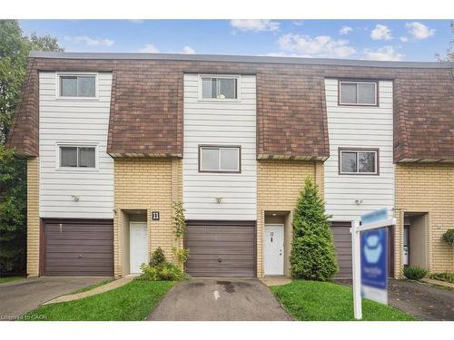 12-36 Greendale Drive, Hamilton, ON - Outdoor With Facade