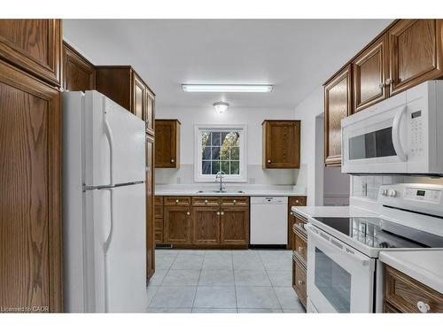 24 Lake Street, Grimsby, ON - Indoor Photo Showing Kitchen With Double Sink