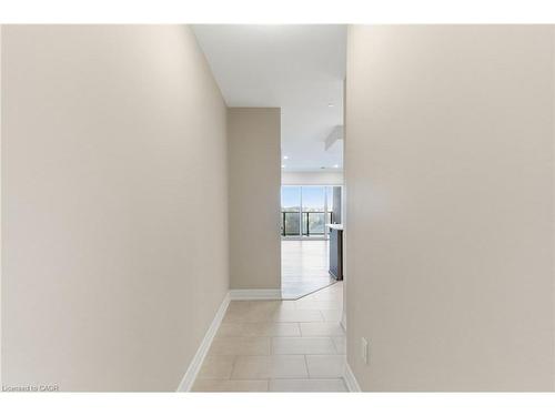 814-1878 Gordon Street, Guelph, ON - Indoor Photo Showing Other Room