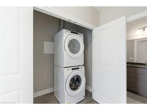 814-1878 Gordon Street, Guelph, ON - Indoor Photo Showing Laundry Room