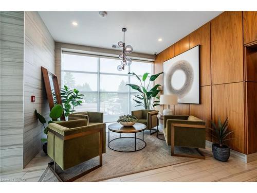 814-1878 Gordon Street, Guelph, ON - Indoor