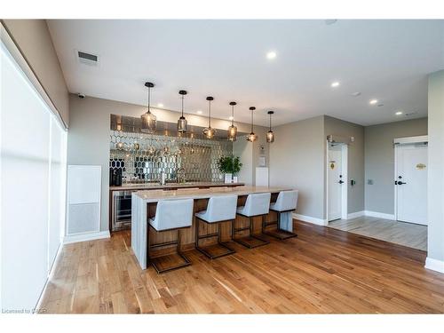 814-1878 Gordon Street, Guelph, ON - Indoor