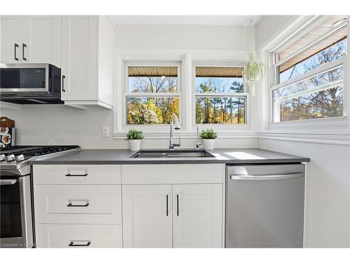 1822 Spragues Road, Ayr, ON - Indoor Photo Showing Kitchen With Double Sink