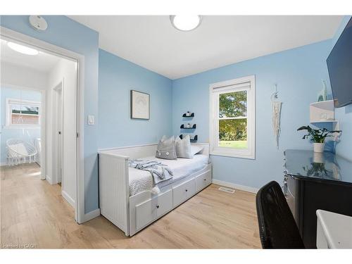 1822 Spragues Road, Ayr, ON - Indoor Photo Showing Bedroom