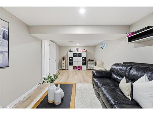 1822 Spragues Road, Ayr, ON - Indoor