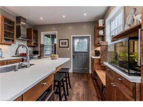 2154 Caroline Street, Burlington, ON - Indoor Photo Showing Kitchen