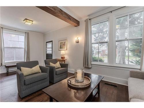 2154 Caroline Street, Burlington, ON - Indoor Photo Showing Living Room