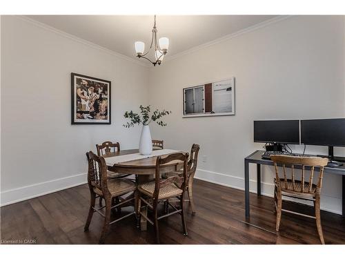 2154 Caroline Street, Burlington, ON - Indoor Photo Showing Dining Room