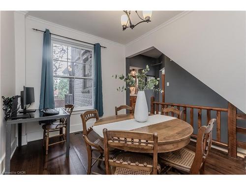 2154 Caroline Street, Burlington, ON - Indoor